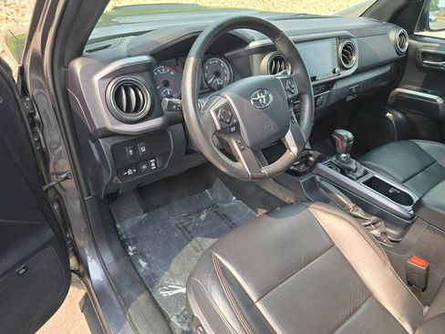 Used 2020 Toyota Tacoma TRD Pro AWD/4WD image 37