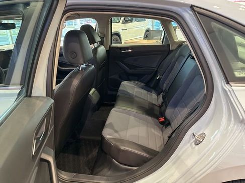 New 2026 Volkswagen Jetta SE FWD image 13