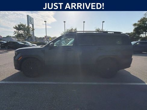 Used 2024 Hyundai Santa Fe Calligraphy FWD image 3