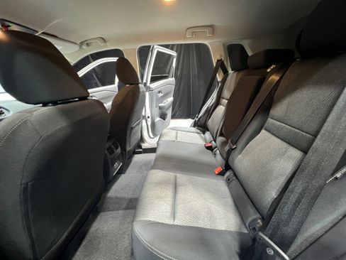 New 2026 Nissan Rogue SV FWD image 17