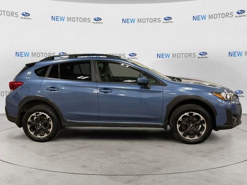 Used 2021 Subaru Crosstrek 2.0i Premium w/ Moonroof Package image 6
