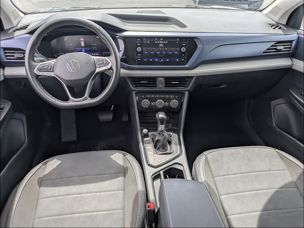 Used 2024 Volkswagen Taos SE FWD image 19