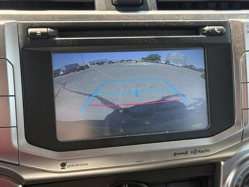 Used 2018 Toyota 4Runner SR5 Premium AWD/4WD image 3