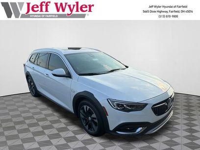 Used 2019 Buick Regal Essence w/ Driver Confidence Package I