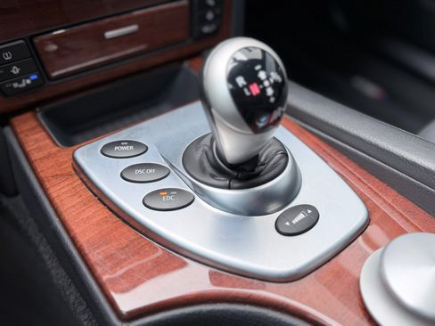 Used 2008 BMW M5 RWD image 16