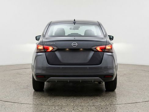 Used 2025 Nissan Versa SV image 7