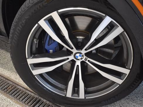 Used 2026 BMW X7 xDrive40i w/ M Sport Package AWD/4WD image 31