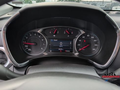 Used 2023 Chevrolet Equinox LT AWD/4WD image 28