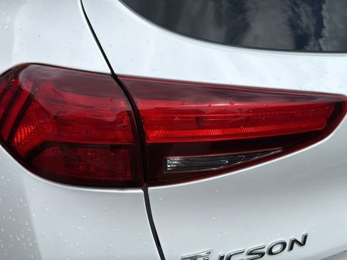 Used 2019 Hyundai Tucson SE FWD image 9