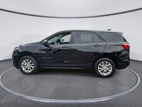 Used 2020 Chevrolet Equinox LS w/ LPO, Cargo Package AWD/4WD image 2