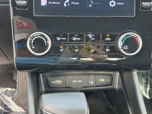 Certified 2023 Hyundai Santa Cruz SEL w/ Activity Package FWD image 24
