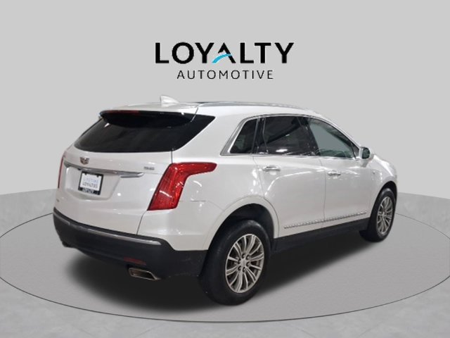 Used 2018 Cadillac XT5 Luxury w/ Driver Awareness Package AWD/4WD image 5