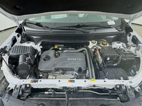 Used 2020 Chevrolet Equinox LT FWD image 32