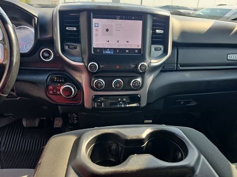 Used 2022 RAM 1500 Big Horn AWD/4WD image 16