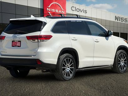 Used 2018 Toyota Highlander SE