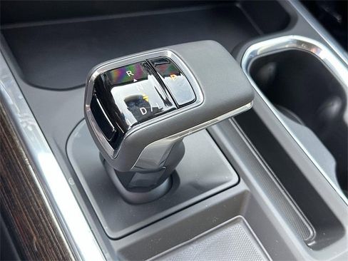 New 2026 GMC Sierra 1500 Elevation w/ LPO, Elevation Black Package image 13