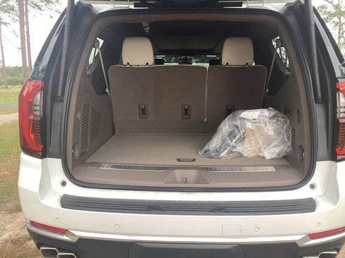 New 2026 GMC Yukon XL Denali w/ Advanced Technology Package RWD image 54