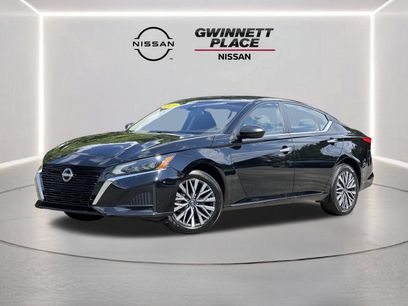 Used 2025 Nissan Altima 2.5 SV