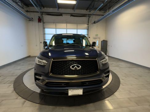Used 2021 INFINITI QX80 Premium Select image 3