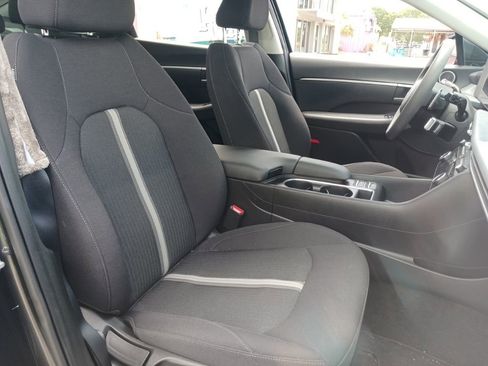 Used 2024 Hyundai Sonata SEL FWD image 16