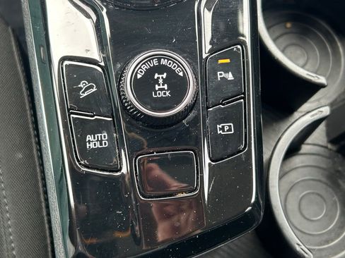 Used 2023 Kia Sportage LX image 25