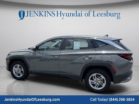 Certified 2025 Hyundai Tucson SE AWD/4WD image 8