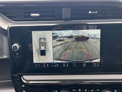 New 2025 GMC Sierra 1500 AT4 w/ Technology Package image 5