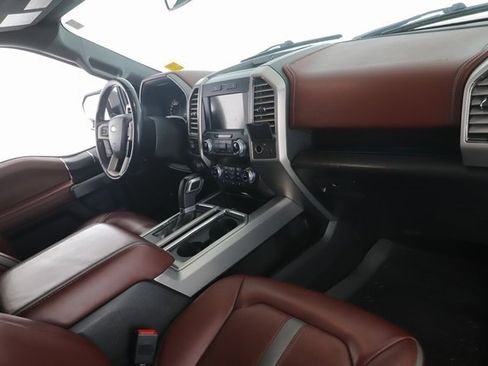 Used 2019 Ford F150 Platinum image 34