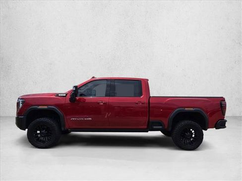 Used 2024 GMC Sierra 2500 AT4X AWD/4WD image 9