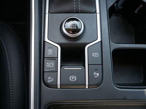 Used 2023 Kia Sorento EX w/ Panoramic Sunroof Package FWD image 29