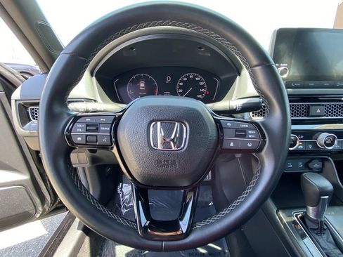 Used 2025 Honda Civic Sport image 26