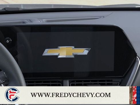 New 2026 Chevrolet Trax LT w/ Sunroof Package image 22