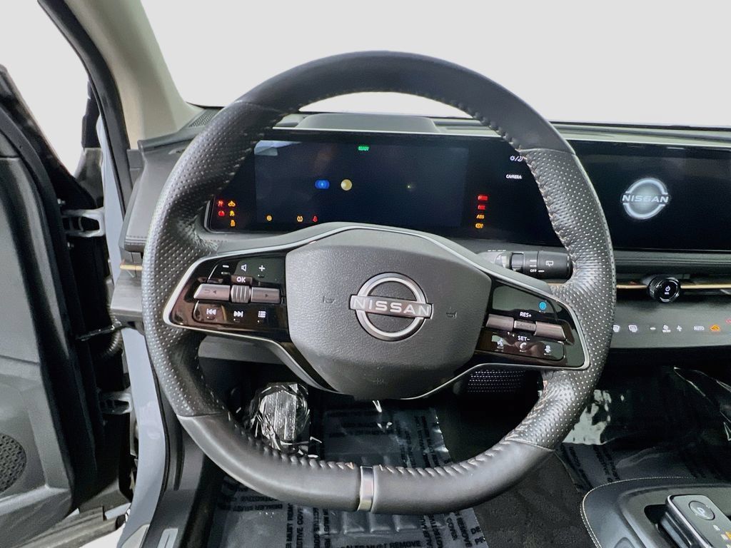 Used 2024 Nissan Ariya AWD image 10