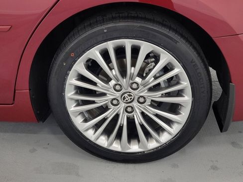 Certified 2020 Toyota Avalon Limited w/ Advanced Safety Package image 12