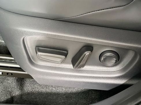 New 2026 Toyota C-HR AWD/4WD image 13