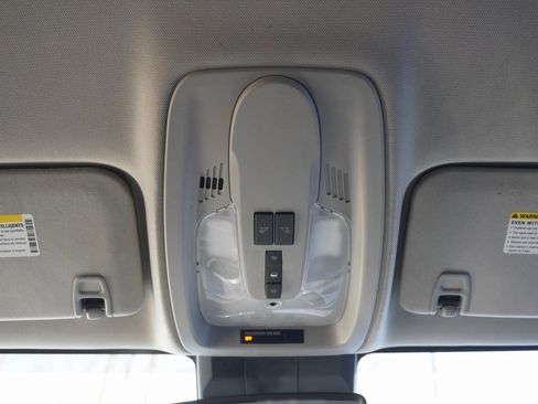 Used 2014 Chevrolet Equinox LT w/ Driver Convenience Package image 19