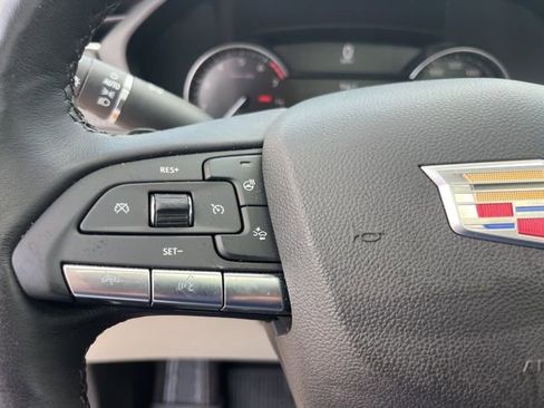 Certified 2023 Cadillac XT4 Premium Luxury FWD image 17