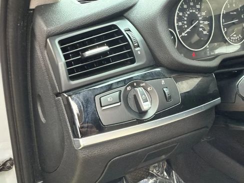 Used 2015 BMW X3 xDrive28i AWD/4WD image 33