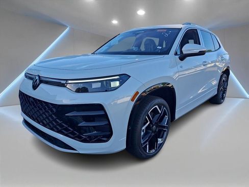 New 2026 Volkswagen Tiguan SEL R-Line AWD/4WD image 1