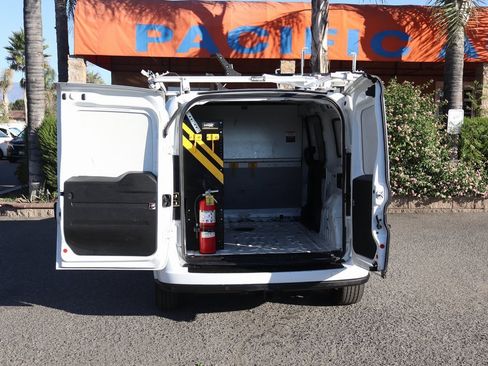 Used 2022 RAM ProMaster City Wagon image 9