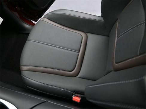 New 2025 Nissan Armada SL w/ Captain's Chari Seat Package image 13