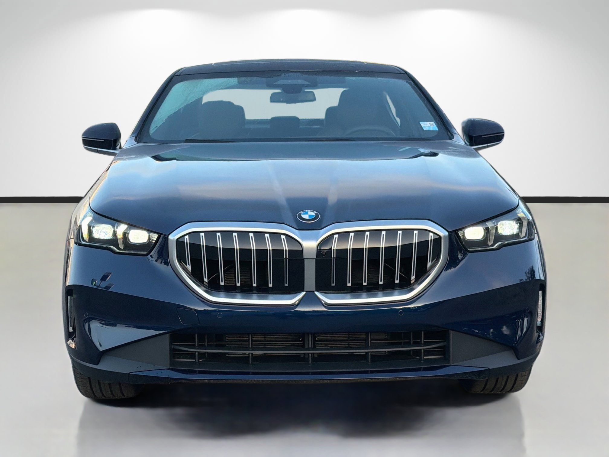 New 2027 BMW 530i RWD image 8