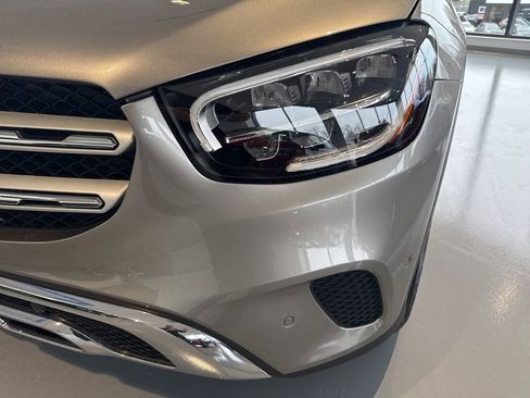 Used 2020 Mercedes-Benz GLC 300 4MATIC image 4