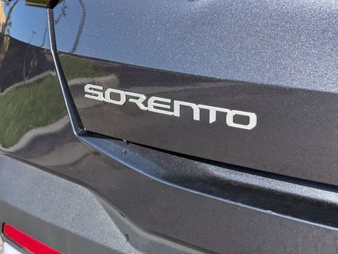 New 2026 Kia Sorento LX FWD image 13