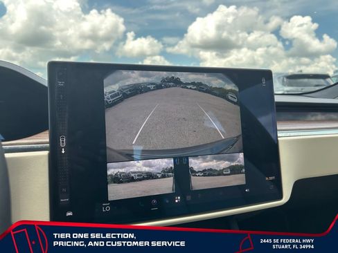 Used 2022 Tesla Model S AWD/4WD image 28