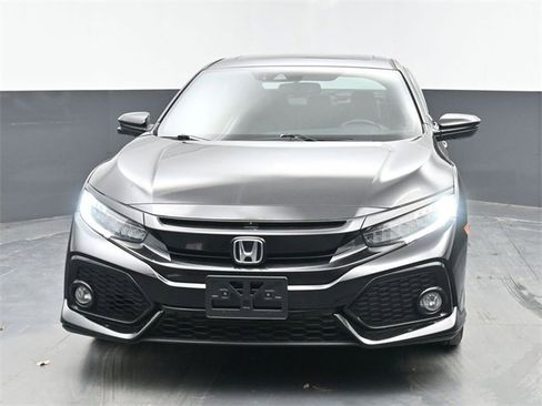 Used 2018 Honda Civic Sport Touring image 3