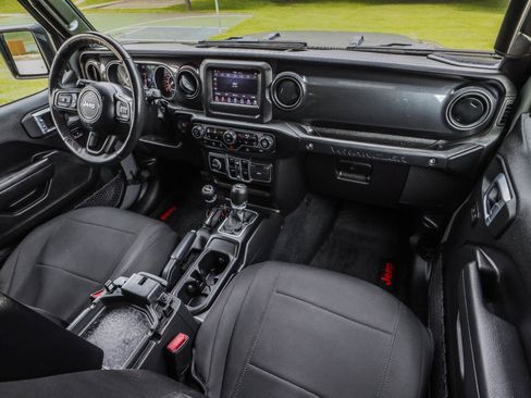 Used 2022 Jeep Wrangler Unlimited Sport AWD/4WD image 34