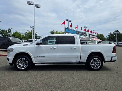 Certified 2022 RAM 1500 Limited w/ Body Color Bumper Group AWD/4WD image 8