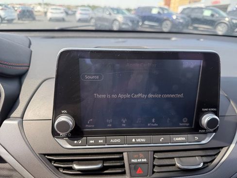 Used 2023 Nissan Altima 2.5 SR image 17