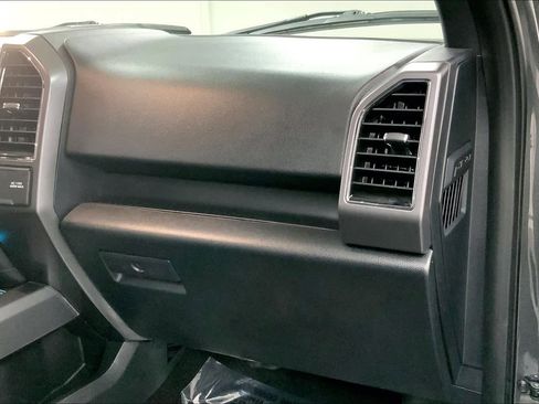 Used 2020 Ford F150 XLT w/ Equipment Group 302A Luxury AWD/4WD image 15